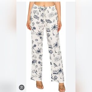 XL Women's White and Blue Linen Printed Pants